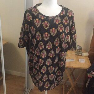 XXS LuLaRoe Irma Top B02 331